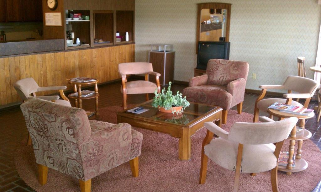 Old Towne Motel Westby Екстер'єр фото