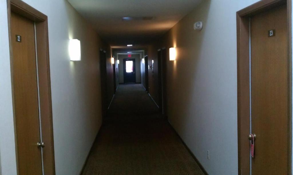 Old Towne Motel Westby Екстер'єр фото